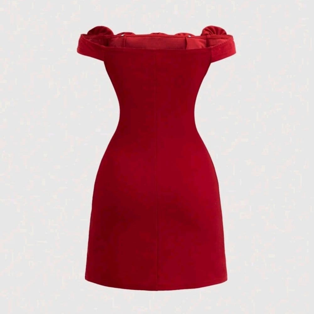 Vestido Colorado Flores 3D
